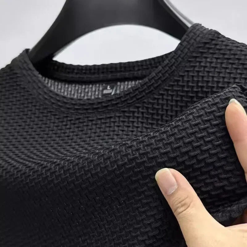 Men's Round Neck Short Sleeve T-Shirt Breathable Wrinkle Resistant Top